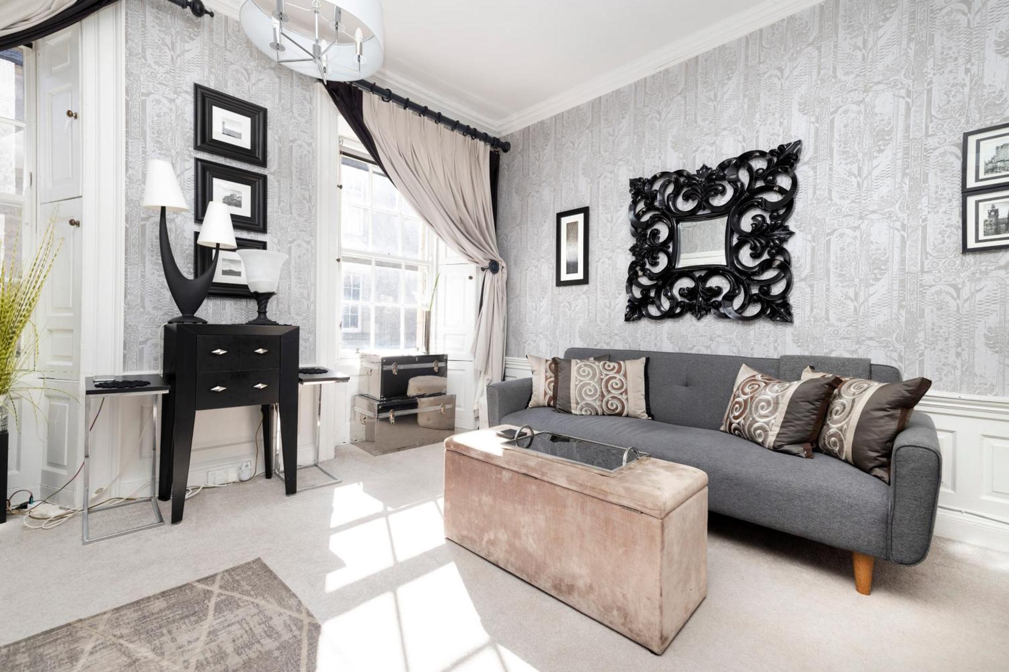 Joivy Exclusive Apartment At The Heart Of New Town Единбург Екстериор снимка